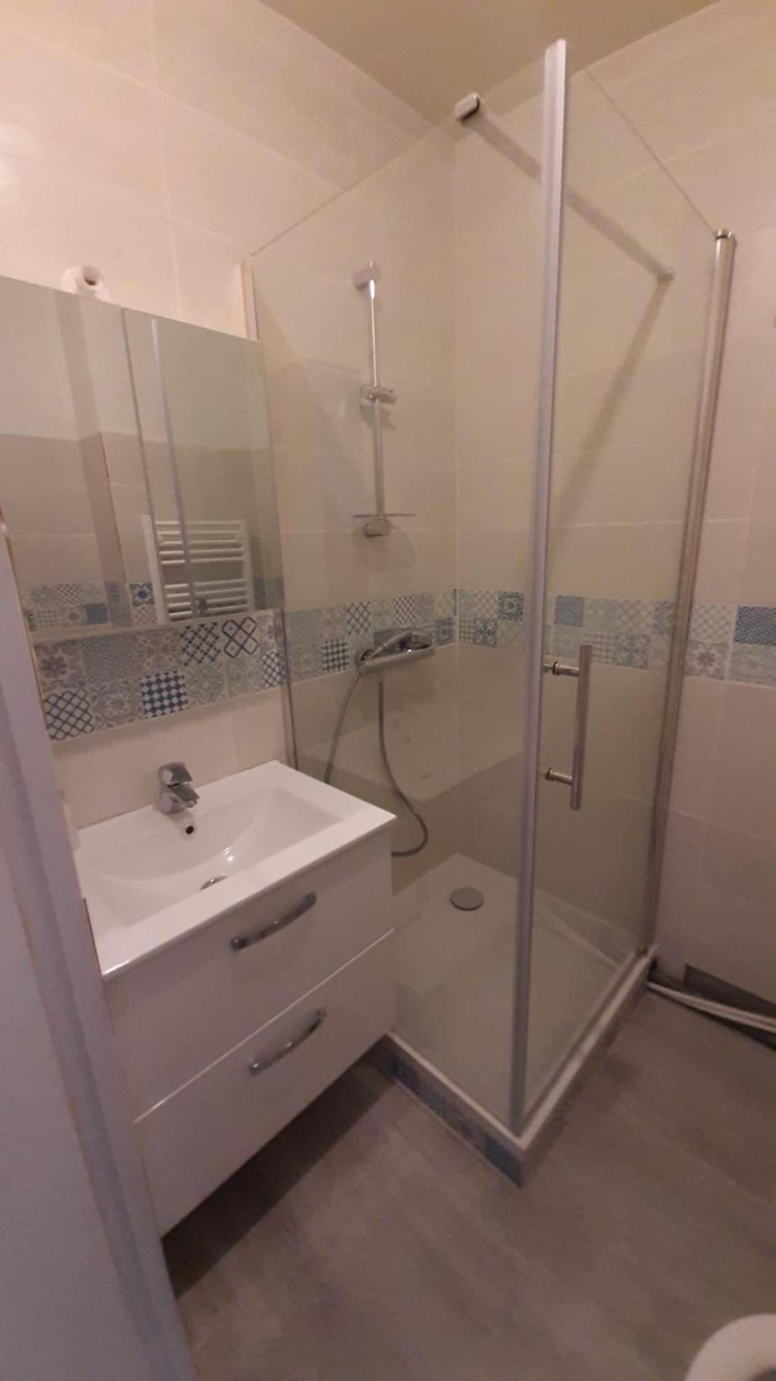 Appartement Le Petit Bois Flotte 250 M Avec Parking Et Balcon Saint-Georges-de-Didonne